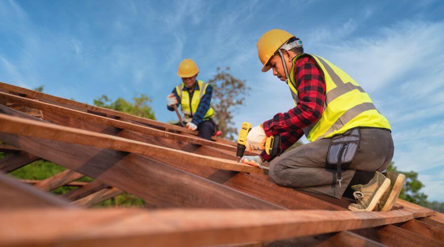 Professional Flat Roofing Installation services in Pleasant Hill, MO